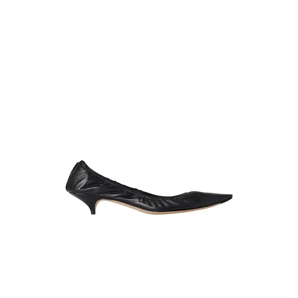 The Row Shoes - The Row Liisa Pump in Black